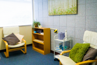 small room for hire / rental